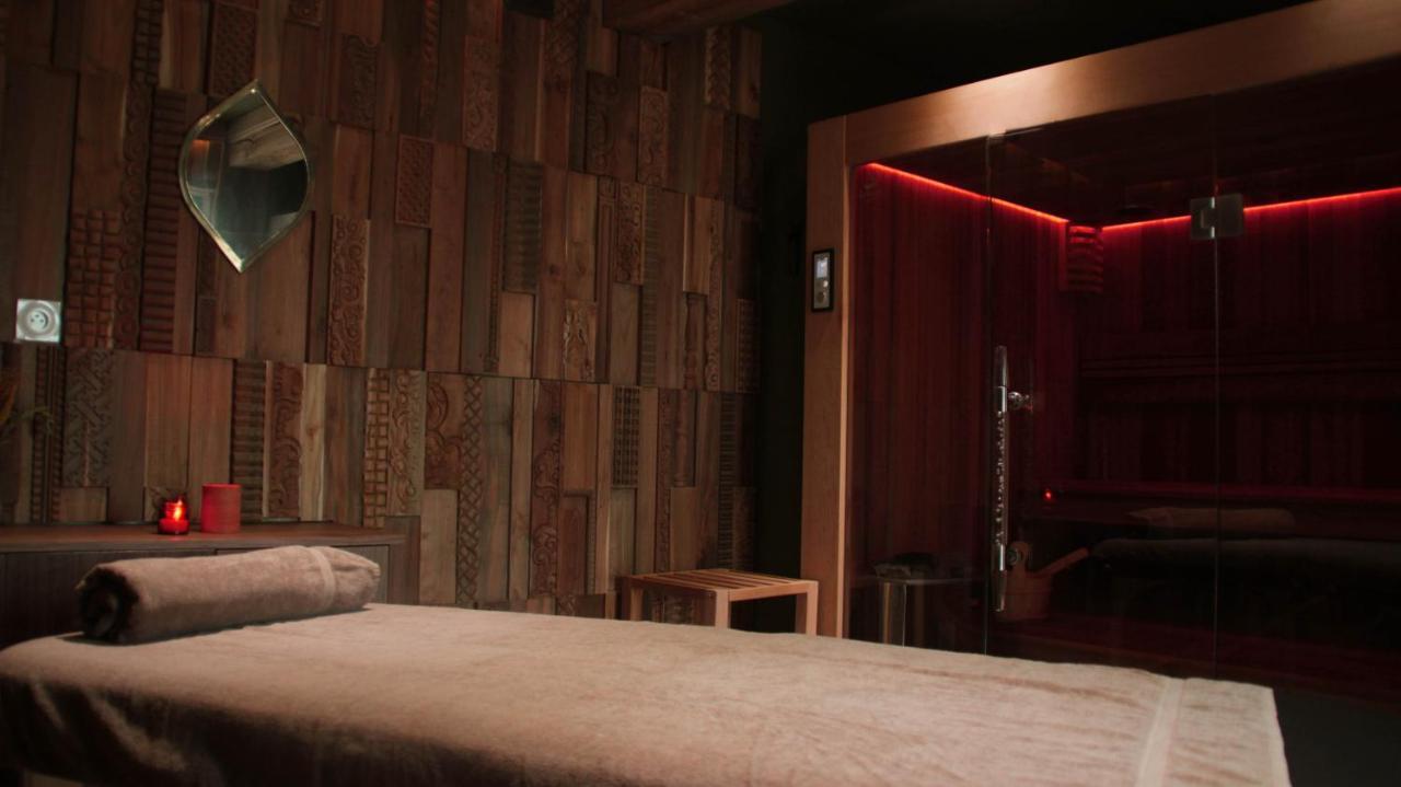 Hotel Maison Pavlov - Restaurant & Spa - Bordeaux Bouscat เลอบูสกาต์ ภายนอก รูปภาพ